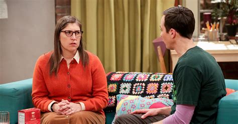 The Big Bang Theory First Look At Sheldon And Amys Wedding