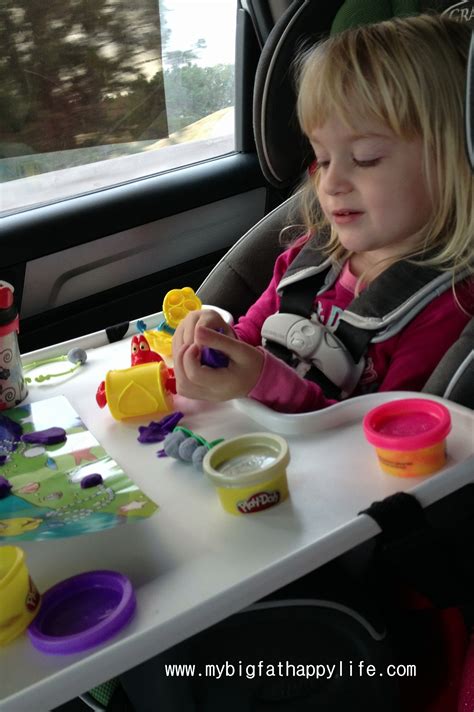 Tips For Entertaining Your Toddler On An Airplane Or Road