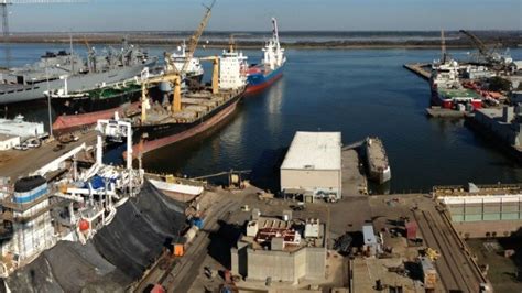 Detyens Shipyard Wins 10 Million Msc Contract To Dock Usns Laramie