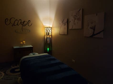 Book A Massage With Custom Massage Therapy Minooka Il 60447