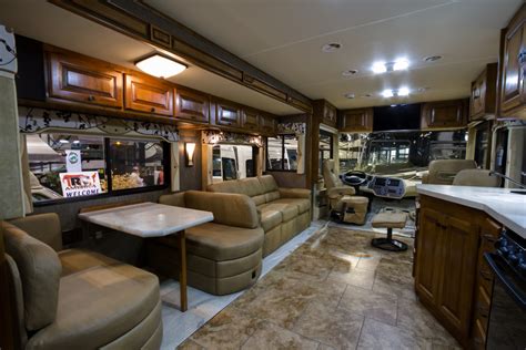 Large Luxury Rv Rental In The Usa