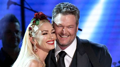 Gwen Stefani And Blake Shelton Sleep In A Rainbow Bed Of Dreams Watch