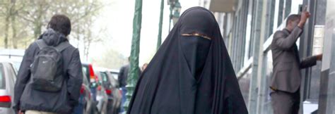 der schleiertanz um das burka verbot euractiv de