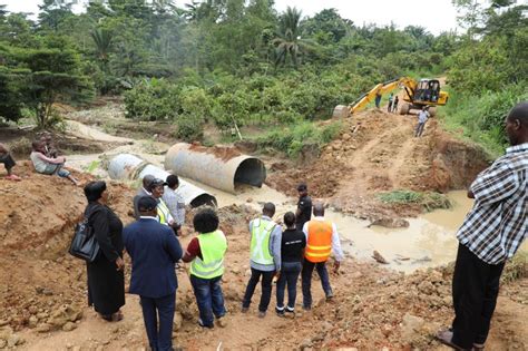 Unra Sets Up Emergency Response Team As Floods Ravage Country Roads