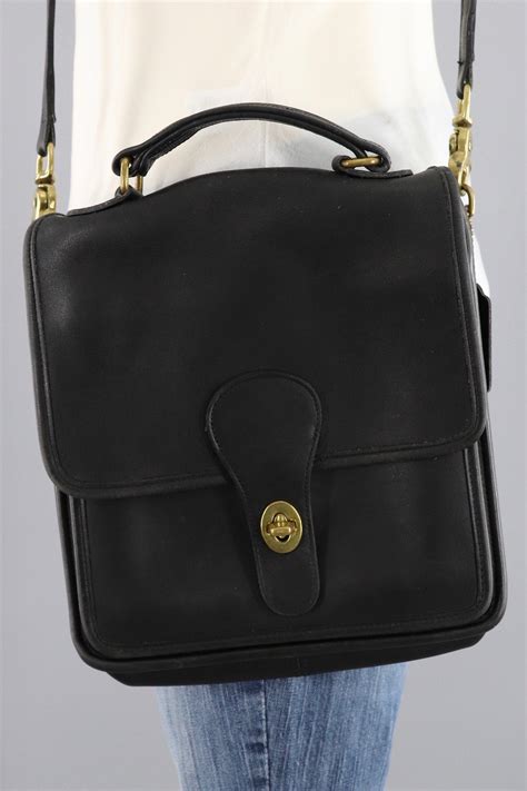 Vintage Coach Small Messenger Bag Black Leather Style A7l 5130