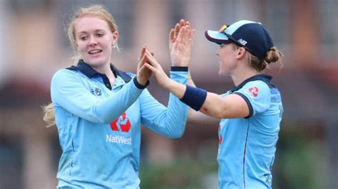Heather Knight To Lead England Squad In Womens T20 World Cup Cricket News Zee News