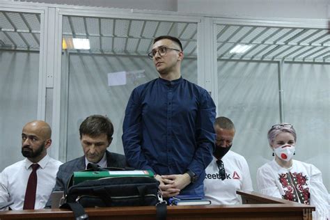 Стерненко поставив на місце шарія та розбив його брехню щодо суду по тітушці щербічу. Стерненко - суд избрал Стерненко меру пресечения — новости ...