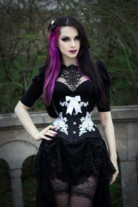 Beautiful Dark Red Gothic Hair on Model Milena Grbovic! | Gothic outfits, Gothic dress, Gothic ...