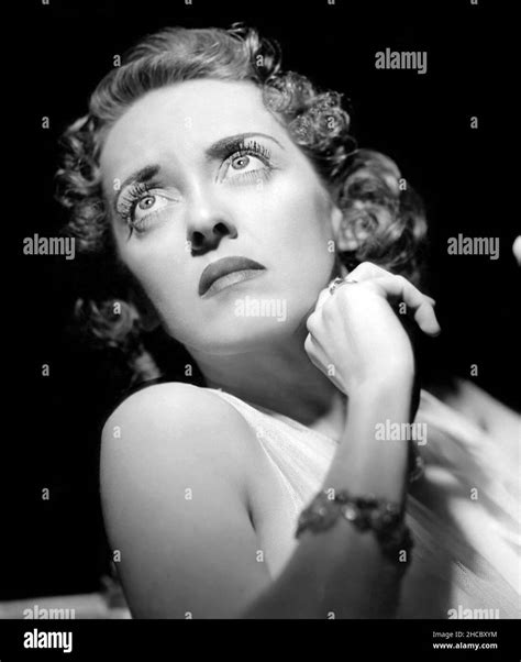 Bette Davis In Dark Victory 1939 Directed By Edmund Goulding Credit