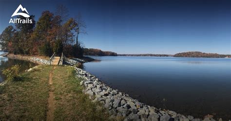 Fall is the best season. Best Trails in Smith Mountain Lake State Park - Virginia ...