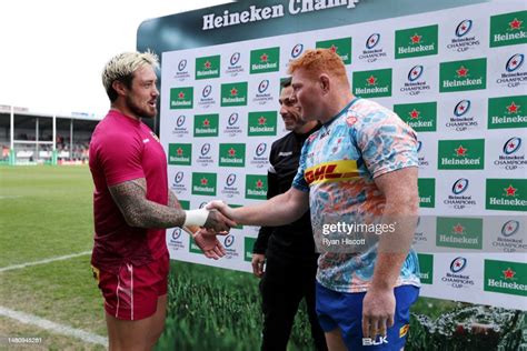 Jack Nowell Of Exeter Chiefs Shakes Hands With Steve Kitshoff Of Dhl News Photo Getty Images