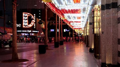 See 386,325 tripadvisor traveler reviews of late night restaurants in the strip las vegas. Downtown Las Vegas Late Night - YouTube