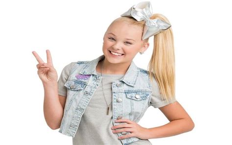 She career began in the dance show moms in dance, thanks to which she became famous. Best 21 Jojo Siwa Coloring Pages Printable - Home, Family ...