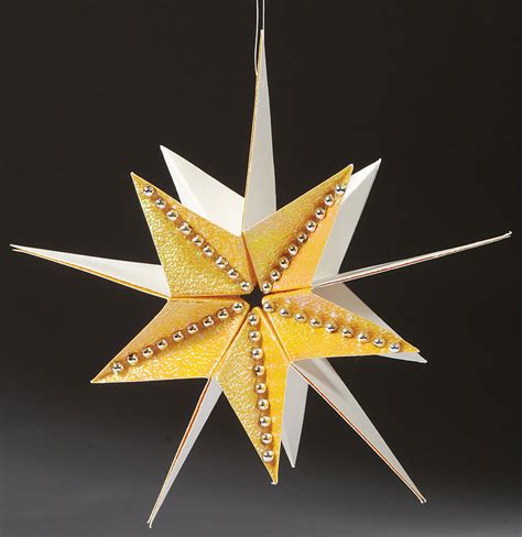 This tutorial will show you how to create lovely decorations quickly and affordably. Creative Spark - 3D Paper Ornaments