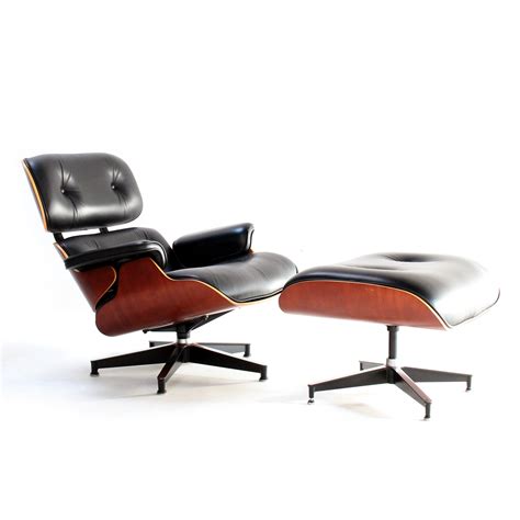 Lounge Chair By Charles And Ray Eames For Herman Miller 1950s 114662