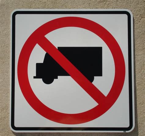 No Trucks Symbol Signs R5 2 Rice Signs