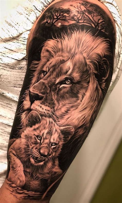 Tolles Tattoo Für Die Familie Der Löwen © Tätowierer Dario Castillo