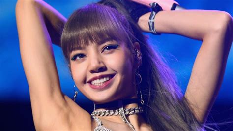 Lisa held has been promised to be returned to her native land. La sorprendente transformación de Lisa de Blackpink ...