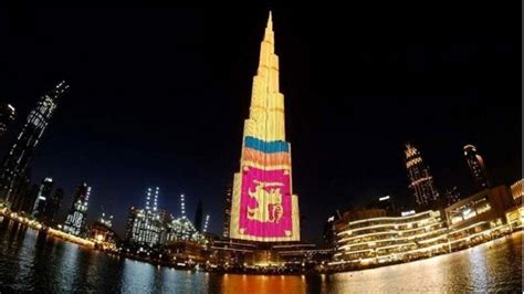 Dubais Burj Khalifa Lights Up With Sri Lanka Flag