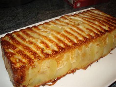 Recette testée et validée par nos membres. Recette de Gâteau de pommes de terre : la recette facile