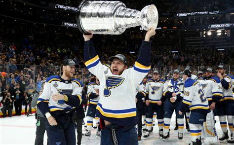 Play Gloria The St Louis Blues Win Their First Ever Stanley Cup