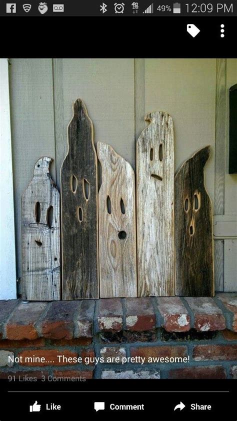 Made From Pallets Halloween Wood Crafts Wood Halloween Decorations