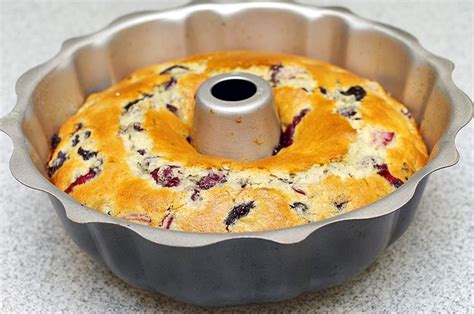 You must make this for christmas morning. The BEST Fruit Coffee Cake‏! Everyone Loves the light and airy cake. | Recipe in 2020 | Best ...