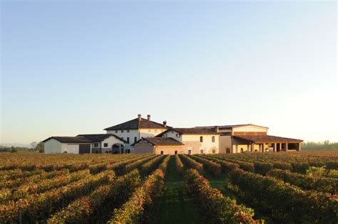 0464550064 oppure scrivendo una mail a: Acetaia: il luogo magico dell'Aceto Balsamico Tradizionale ...