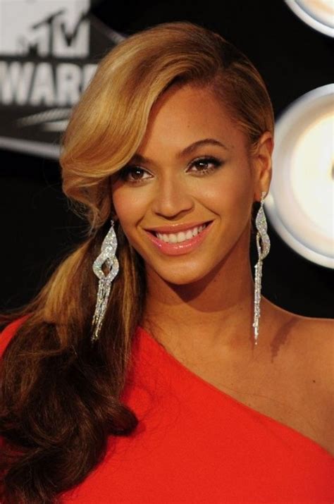Beyonce Knowles Side Ponytail With Bangs Hairstyles Weekly