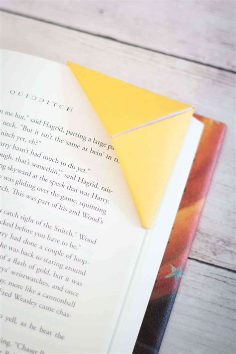 It stores your contact information such as emails and phone numbers and much more. How To Make Corner Bookmarks Two Ways
