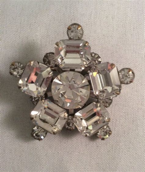 Beautiful Vintage Austrian Crystalrhinestone Snowflake Brooch Crystal Rhinestone Featured