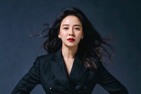 Close relationship with her brother. Song Ji Hyo Confesses To Feeling Nervous About Her Image ...