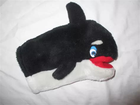 Vintage Shamu Orca Seaworld Hand Puppet Plush Squeaker Mouth Whale Sea