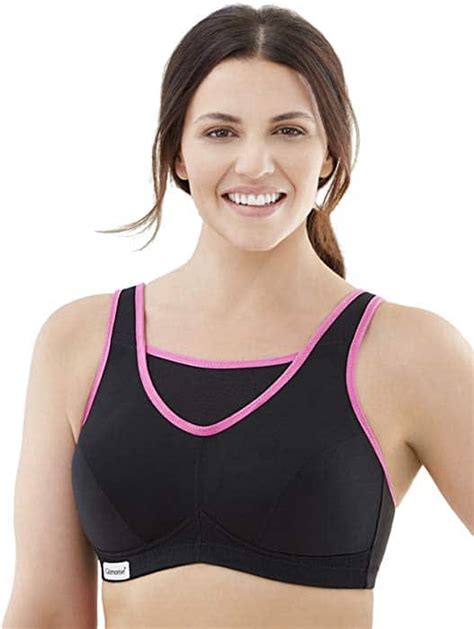 The Best Sports Bras For Large Breasts