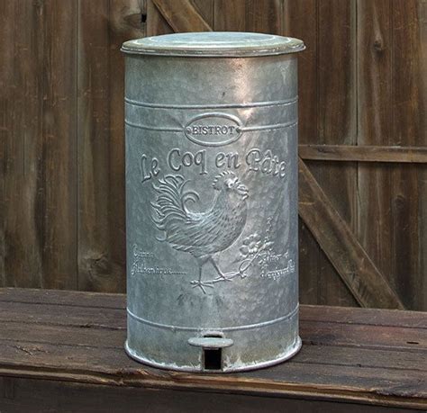 For the first 15 kitchen garbage can storage ideas, i have listed my favorite pull out trash can storage for your kitchen. New French Country Farmhouse Chic ROOSTER TRASH CAN Metal ...
