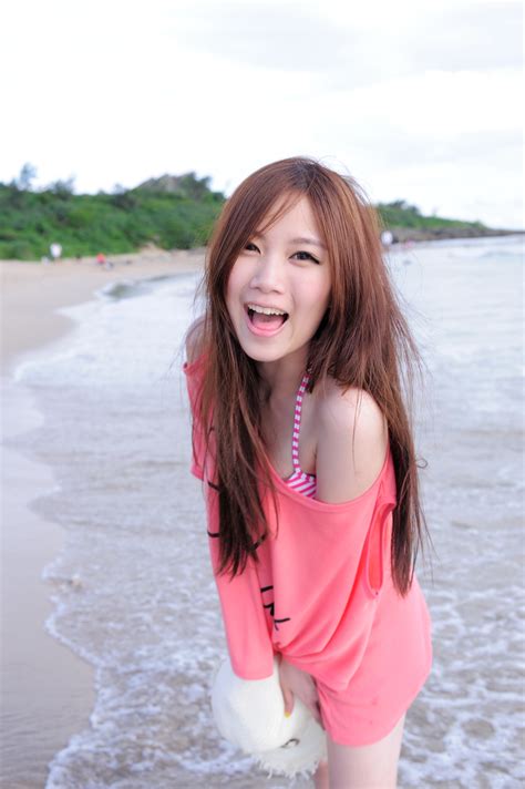 無料写真素材人物女性アジア笑顔・スマイル人物海台湾人画像素材なら！無料・フリー写真素材のフリーフォト