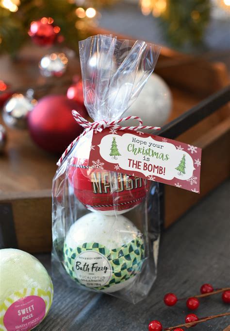 Most of these diy christmas gifts below can be made for less than five bucks! Good Gifts for Friends at Christmas - Fun-Squared