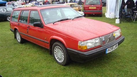 1991 Volvo 940 GLE - Wagon 2.3L auto