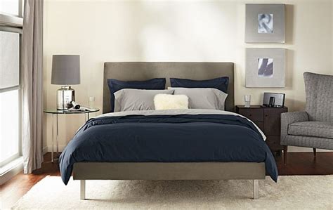 Looking to give your bedroom a new look? 26 best images about Navy and Gray Bedroom on Pinterest