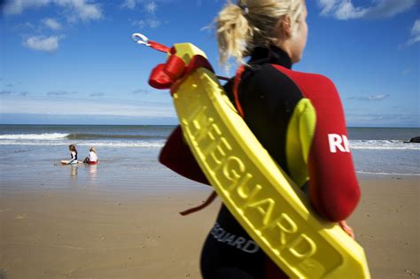 Rnli Lifeguards On Crantock Beach Save A Lady From Drowning Rnli