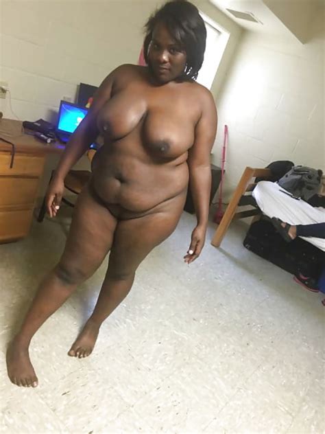 Black BBW Nude And Barefoot 9 Pics XHamster