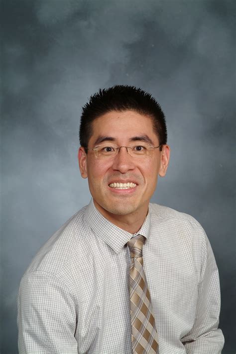 Dr. Duncan Hau Named Associate Medical Director of the Newborn Nursery
