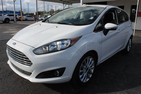 Pre Owned 2014 Ford Fiesta Se Hatchback In Tampa 2942g Car Credit Inc