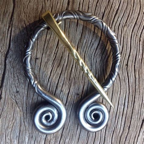Penannular Cloak Pin Shawl Pin Brooch Viking Norse Celtic