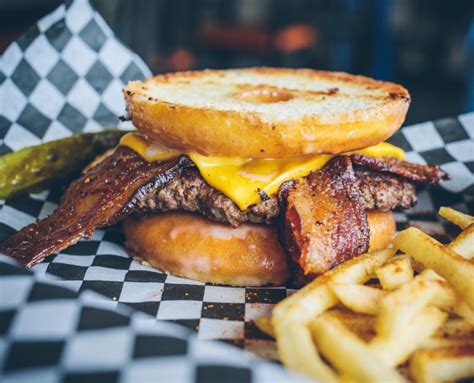 With food delivery apps, you can order from your favorite restaurants simply by pressing a few buttons. Free Fargo Delivery - Sickies Garage Burgers & Brews