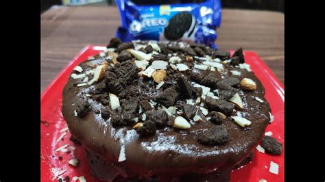 The cake layers are easiest to frost when they are chilled, as they are a bit firmer and help the buttercream set quicker. Oreo Biscuit Cake Recipe| Easy to make Oreo biscuits cake at home| Easy steps to make chocolate ...