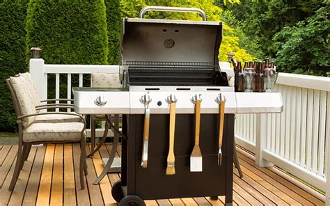 12 Major Grilling Safety Mistakes You Might Be Making