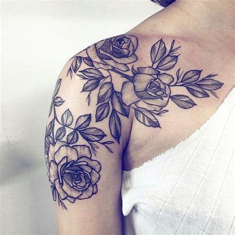 I love the face as the centerpiece to the tattoo. 50+ Shoulder Tattoo For Woman - OSTTY