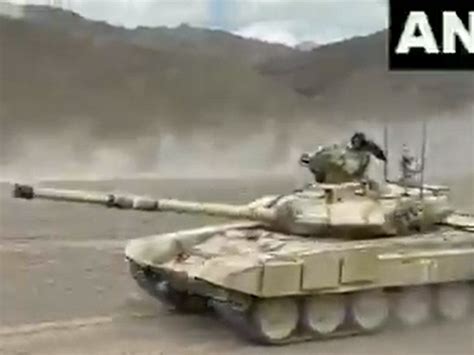 Eye On China Indias Frontline T 90 Tanks Display Breathtaking