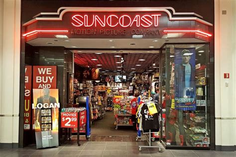 Suncoast Motion Picture Company At Your Local Mall Rnostalgia